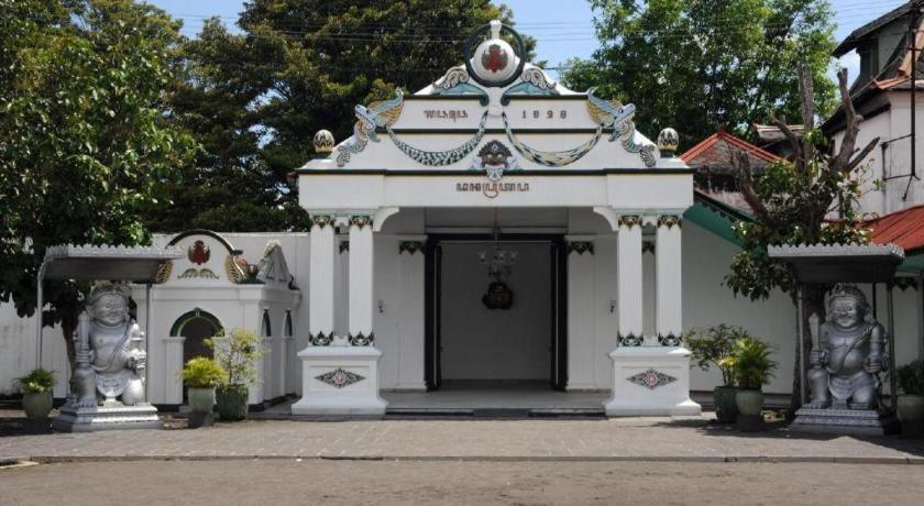Grand Malioboro Yogyakarta 호텔 외부 사진